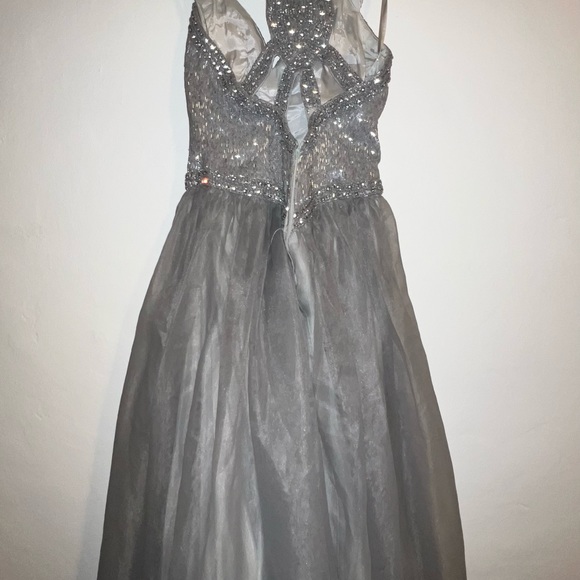 Haute Couture Evening - Red Carpet gown by Claire’s Collection. - Picture 4 of 4